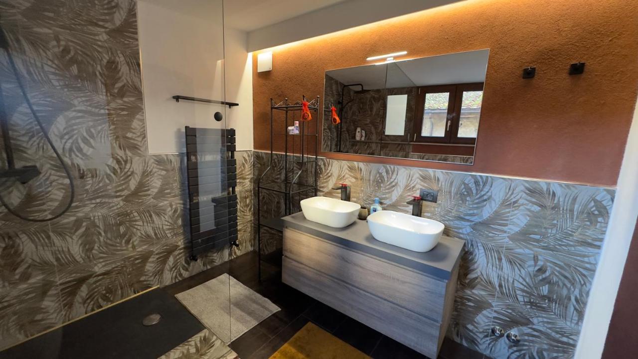 Suite Stylish & Cozy Apartment In The Heart Of Флоренція Екстер'єр фото