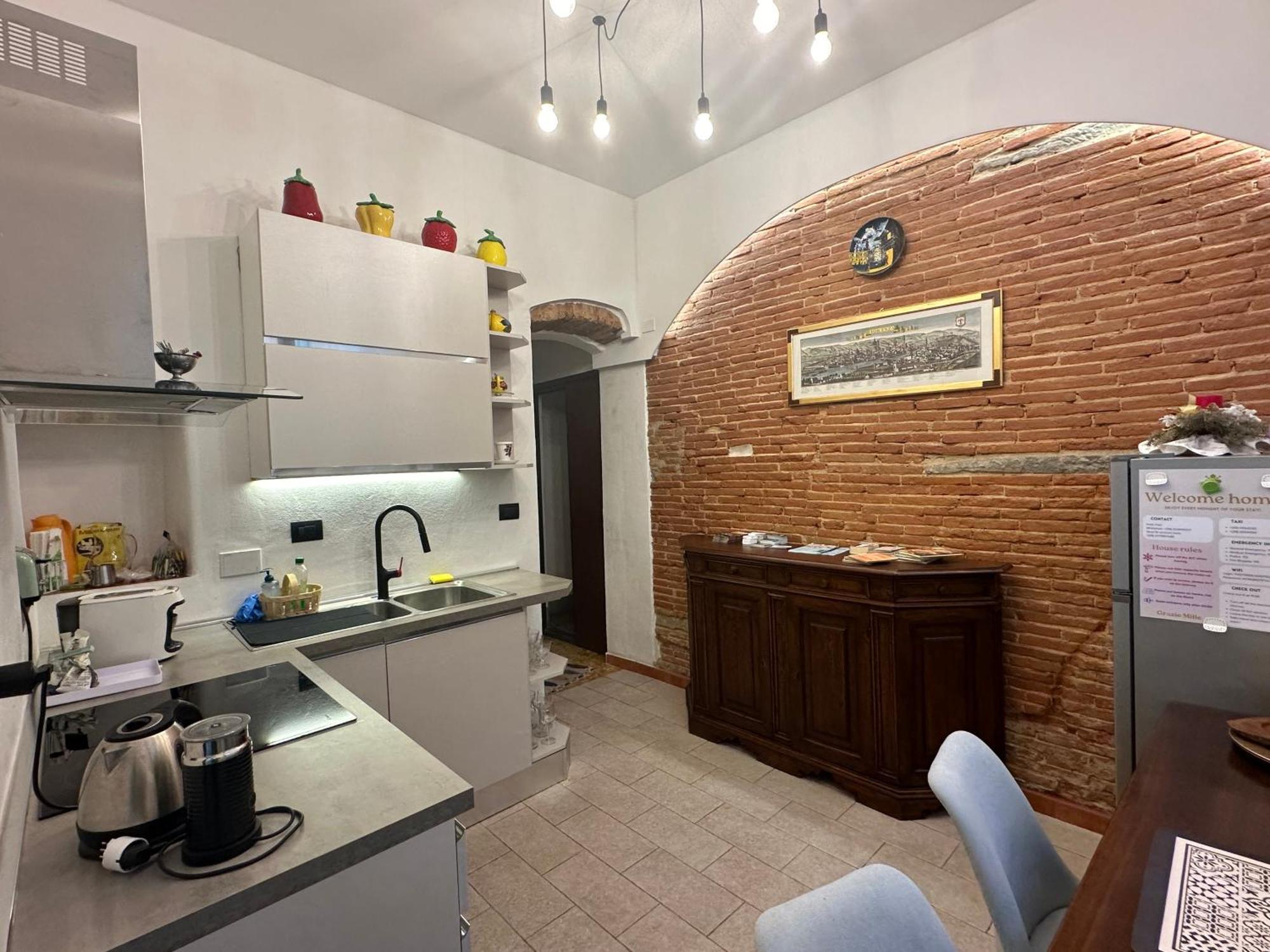 Suite Stylish & Cozy Apartment In The Heart Of Флоренція Екстер'єр фото